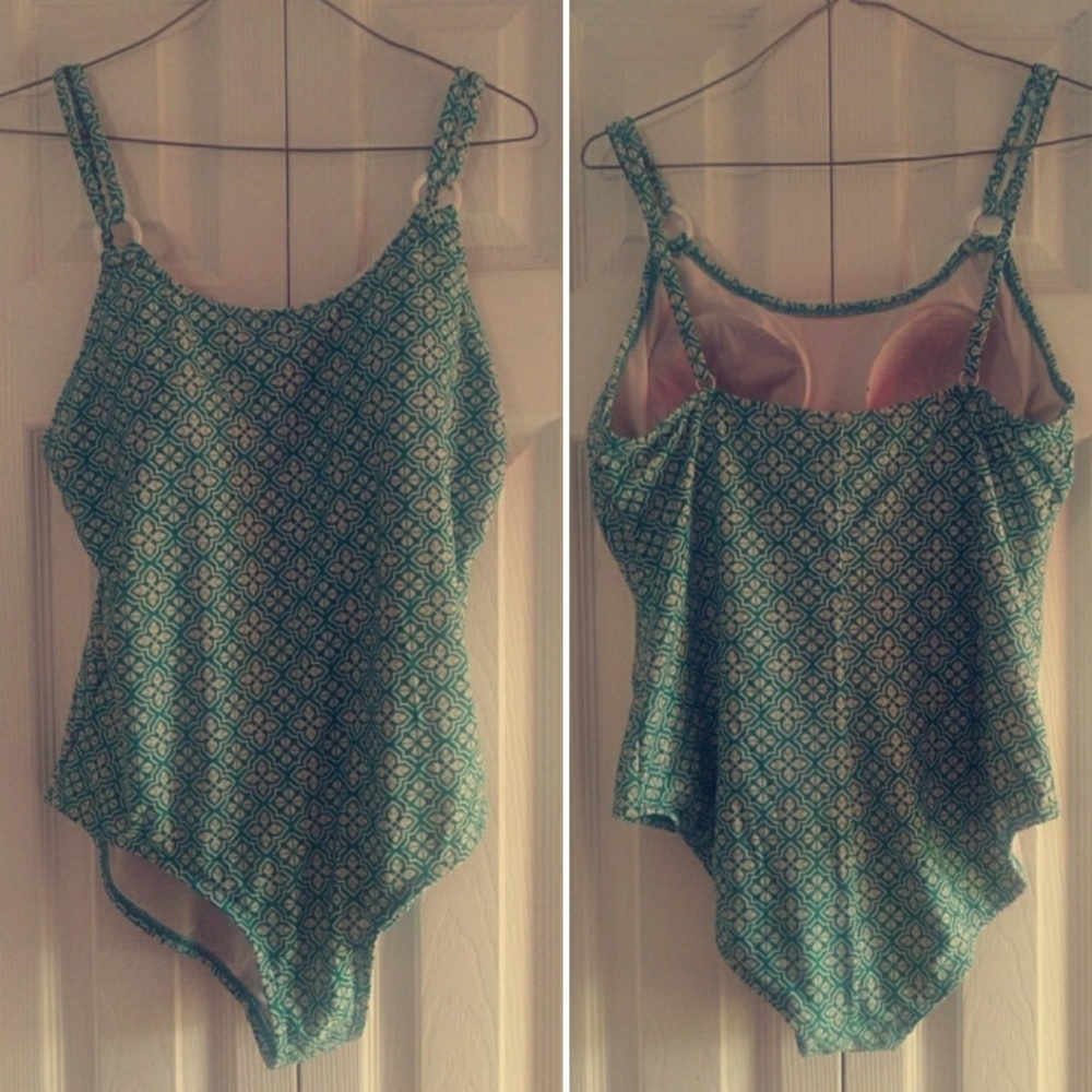 One Piece Swimsuite